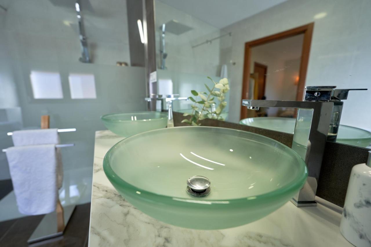 Duplex Casa De Las Argollas Grand Suite Parking Gratis Plasencia Exterior photo