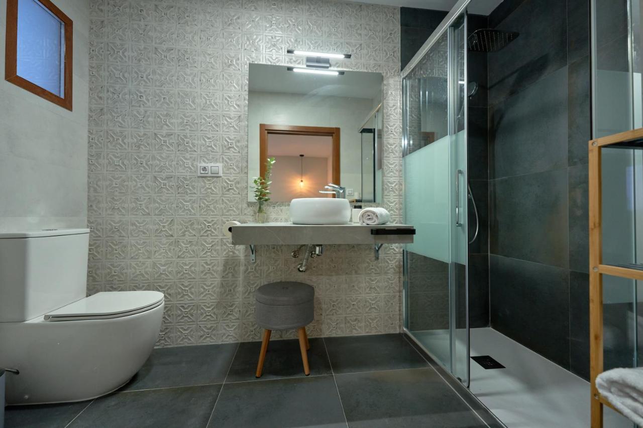 Duplex Casa De Las Argollas Grand Suite Parking Gratis Plasencia Exterior photo