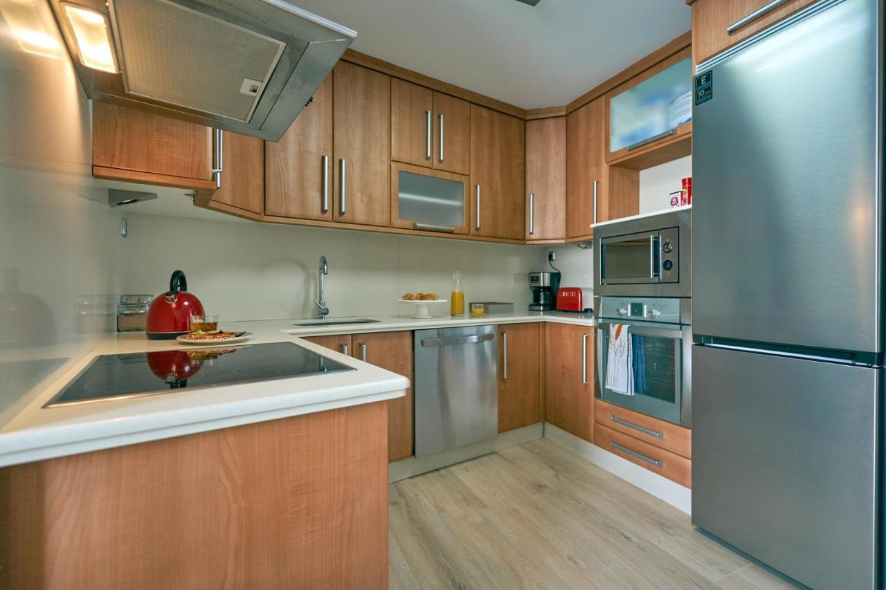 Duplex Casa De Las Argollas Grand Suite Parking Gratis Plasencia Exterior photo